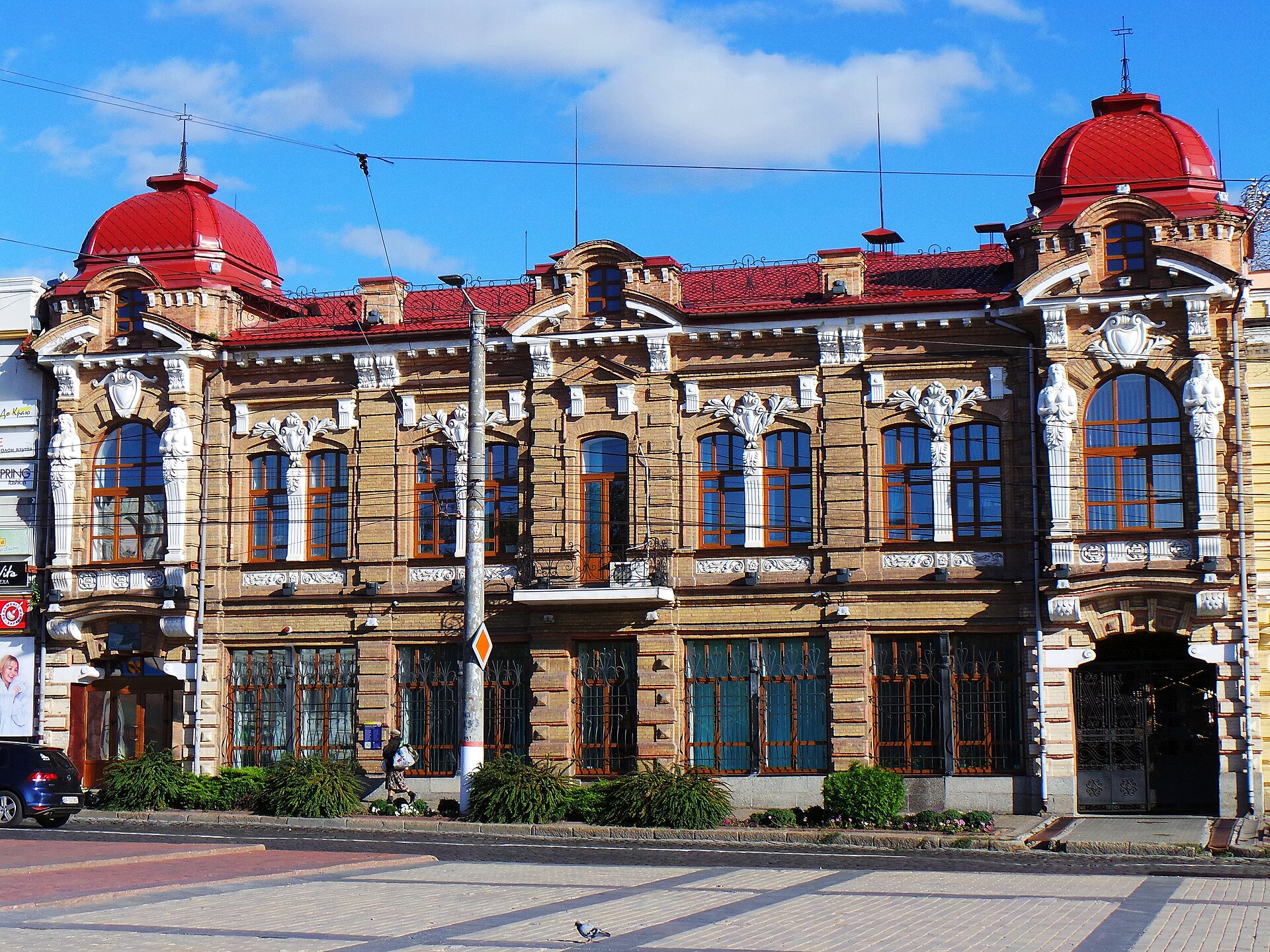 Вул._Велика_Перспективна_Готель_«Південний»